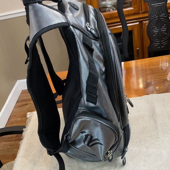 Varsity Triple Crown 2015 Backpack - Picture 5 of 5